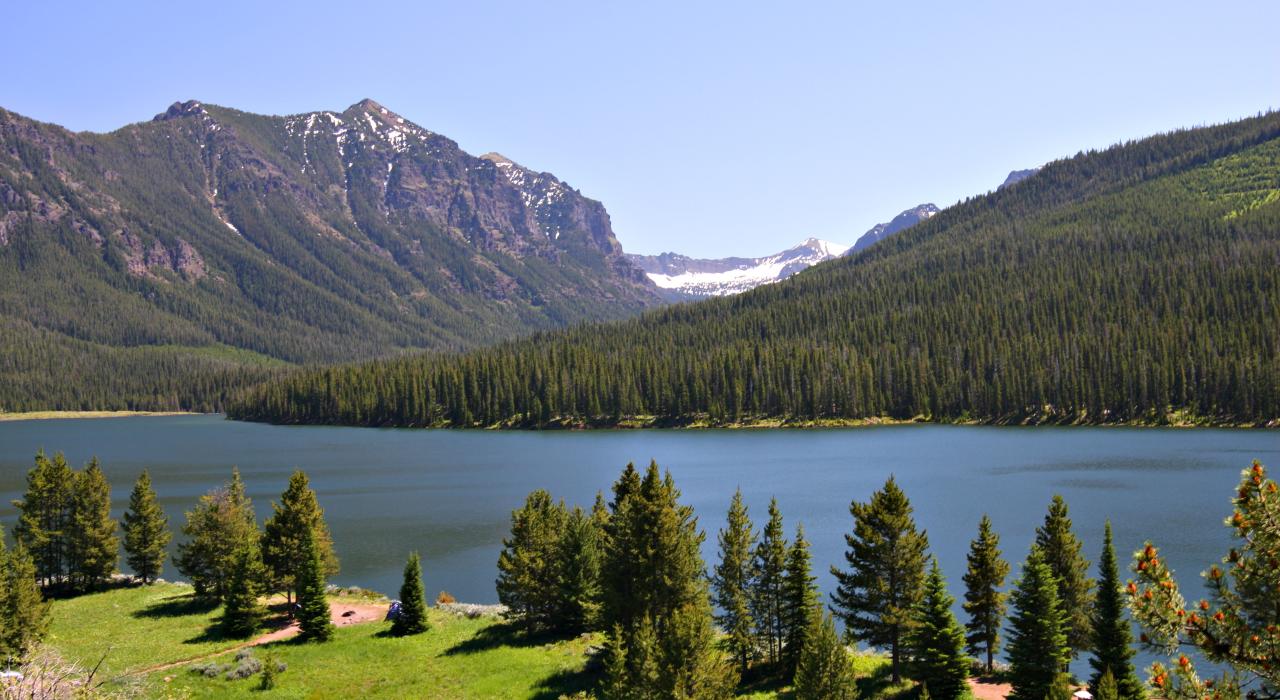 Bozeman, Montana outdoor adventure scenery